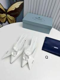 Picture of Prada Shoes _SKUPradasz35-454CM7CLL060719266